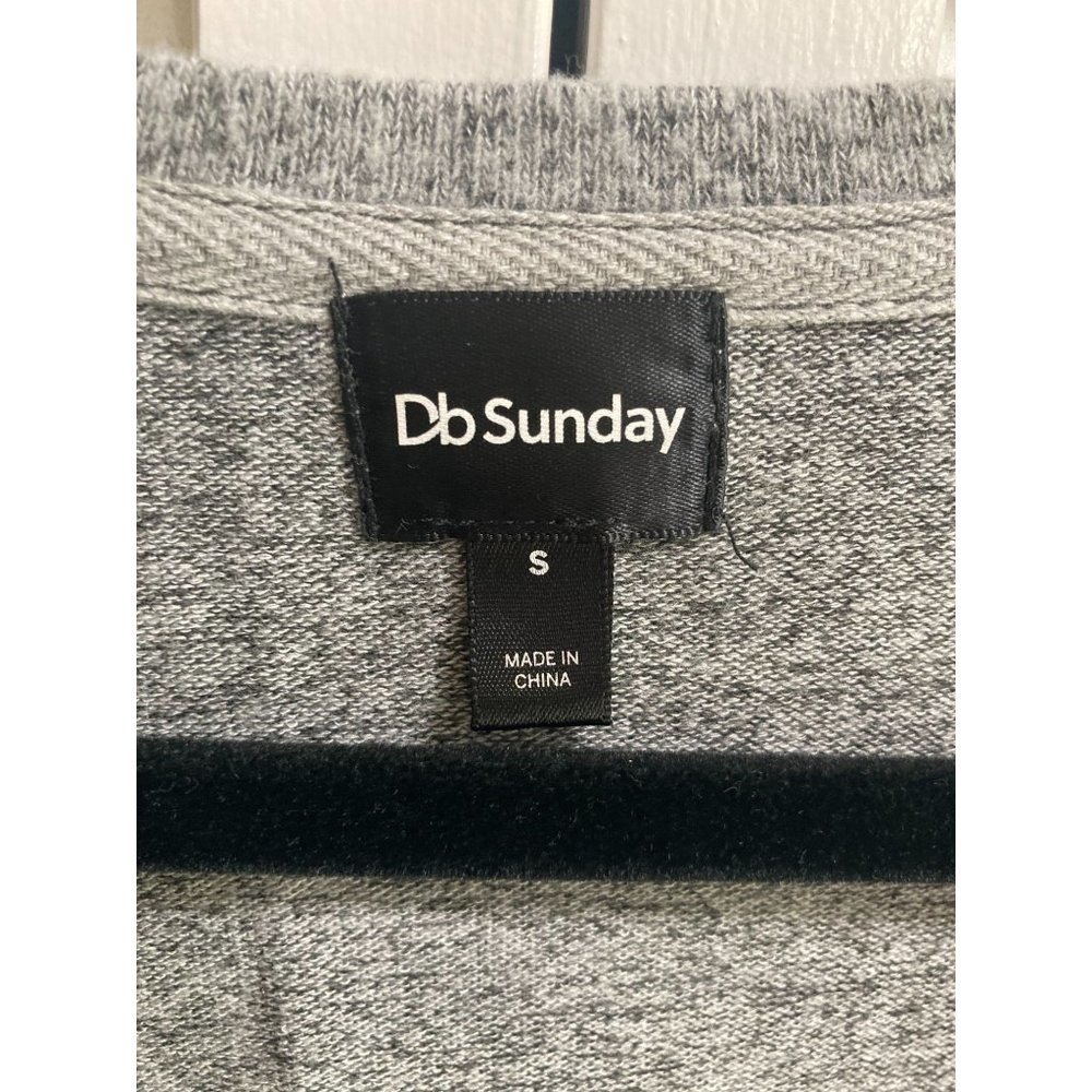 Db Sunday Stretchy Longline Open Front Gray Color… - image 4
